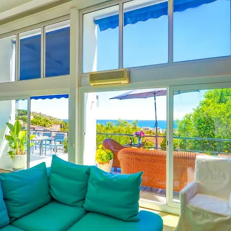 Villa Tarantino By Hello *